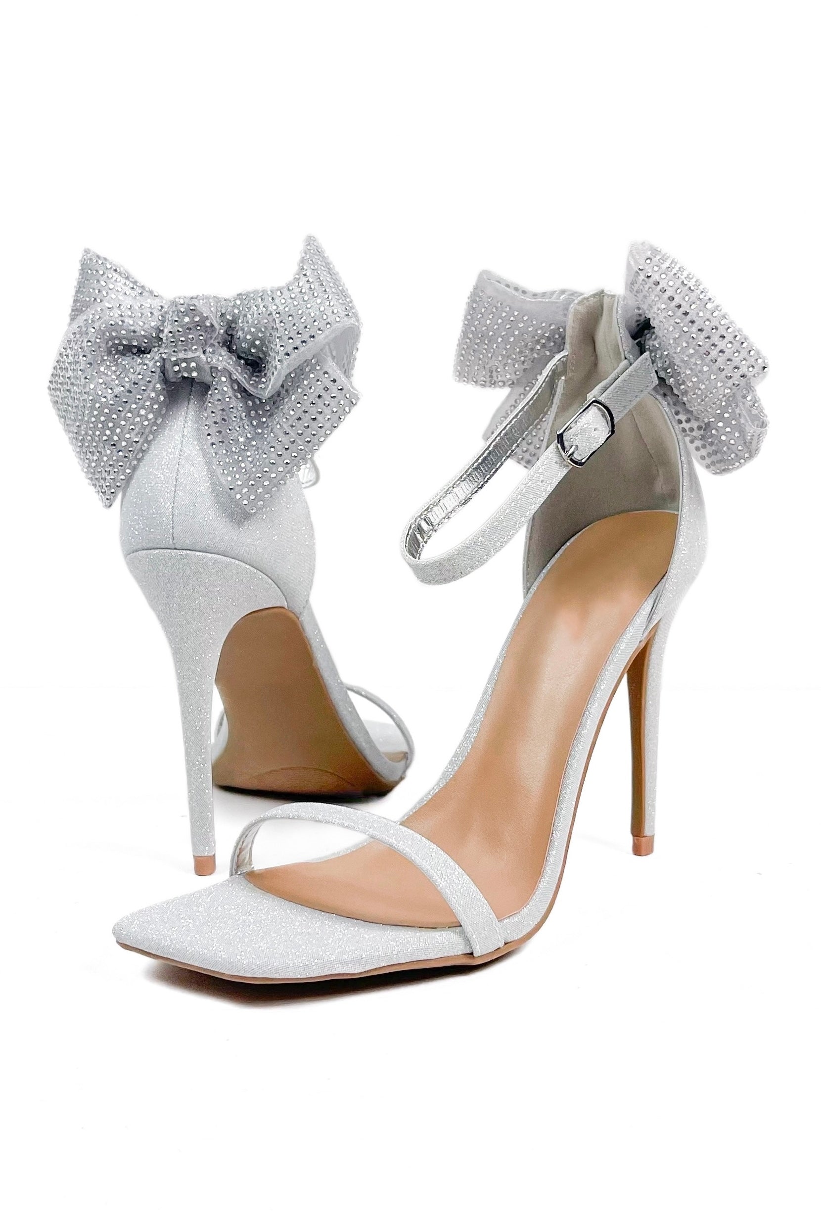 Bowing Silver Metallic Heeled Sandals With Diamante Bows – Club L London -  IRE
